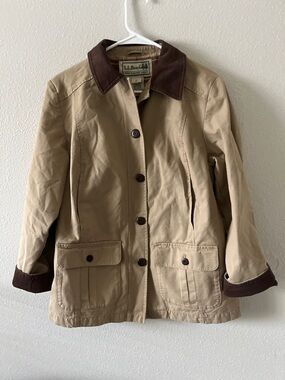 L.L. Bean Women's Khaki Canvas Jacket with Brown Corduroy Collar XS petite
